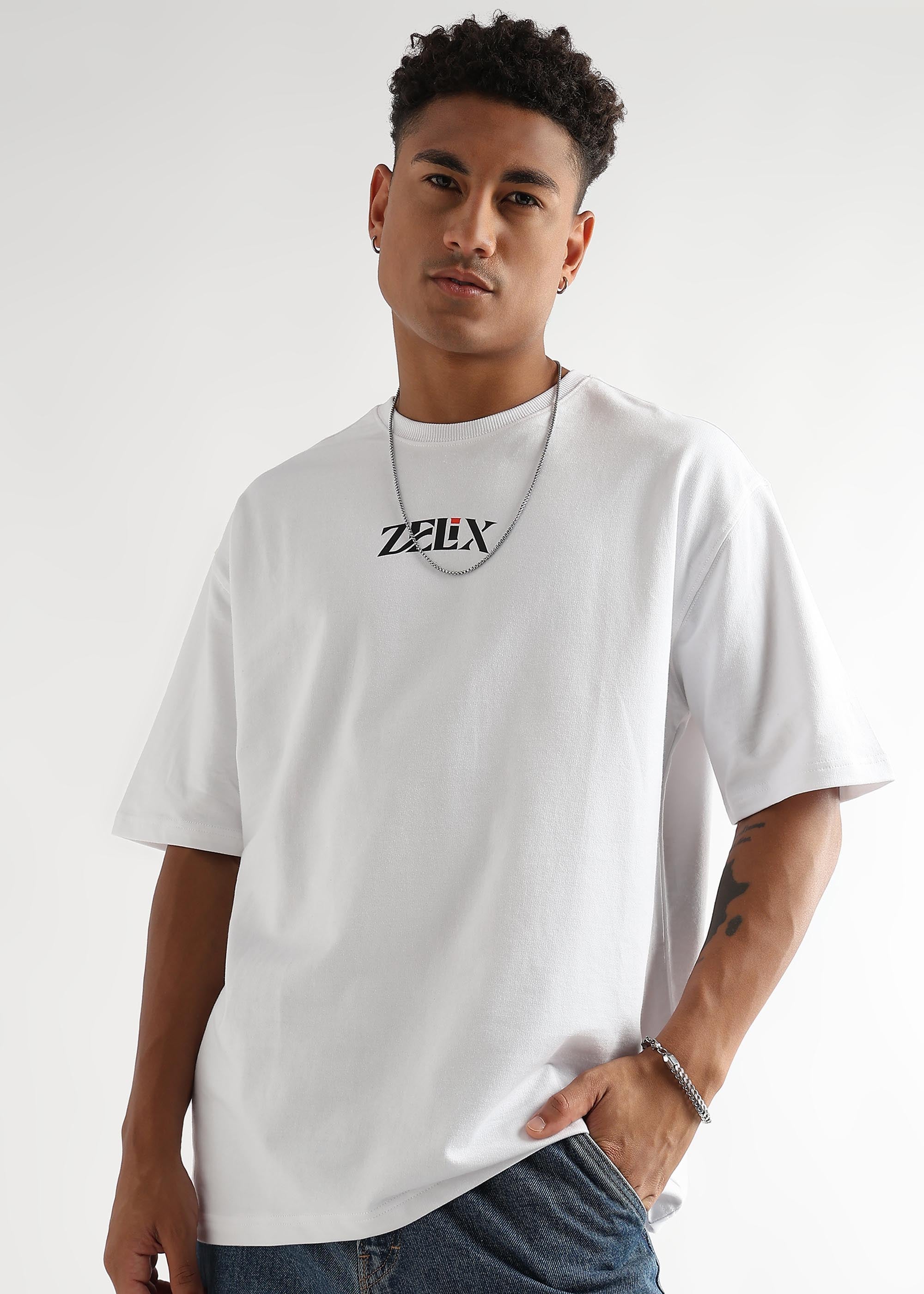 White oversized “Classic Dad Vibes” graphic t-shirt