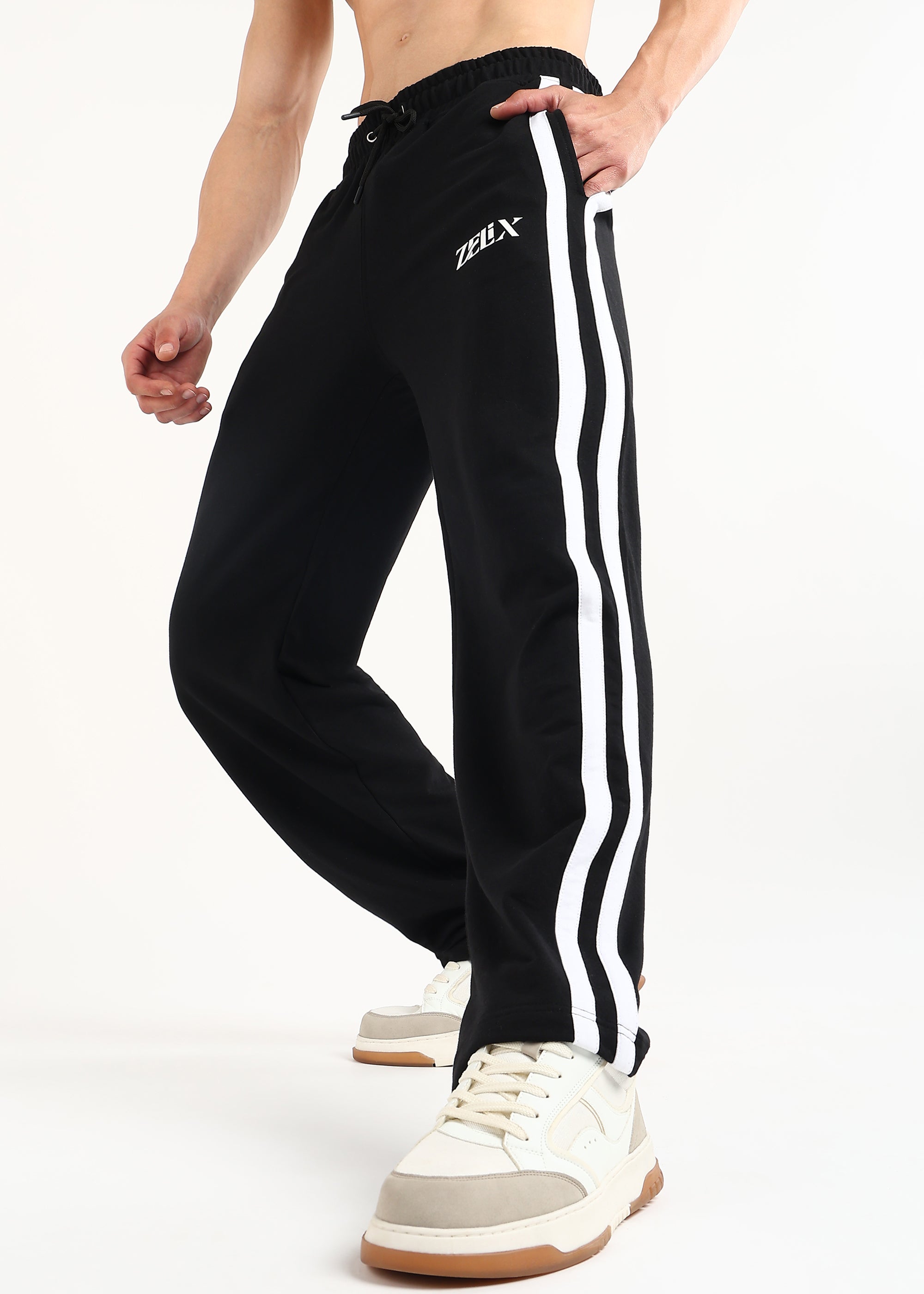 TITAN STRIPE JOGGERS (BLACK-WHITE)