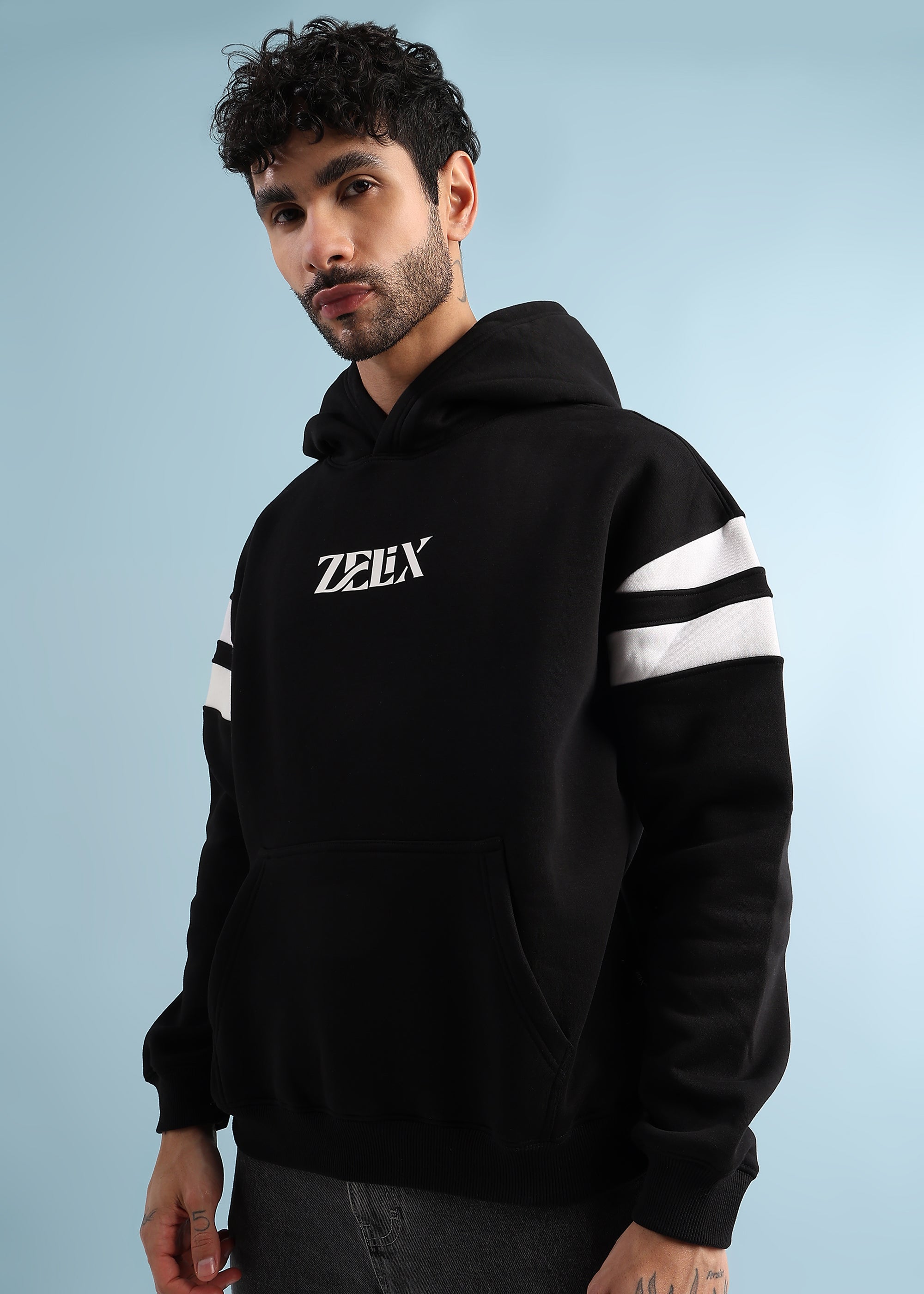 REBEL THREAD FLEECE HOODIE (BLACK WHITE)
