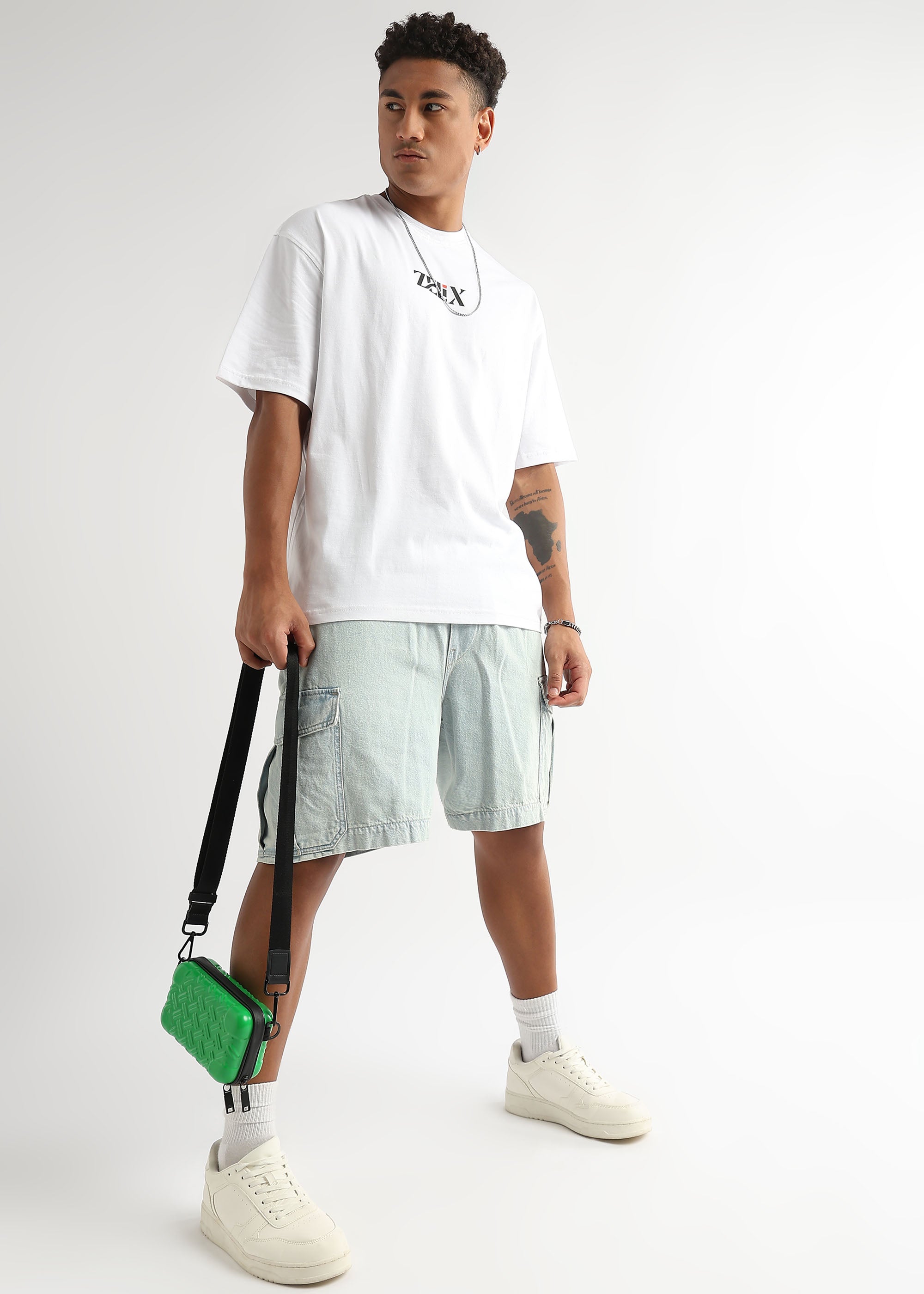 Heavy cotton breathable oversized slogan tee in white
