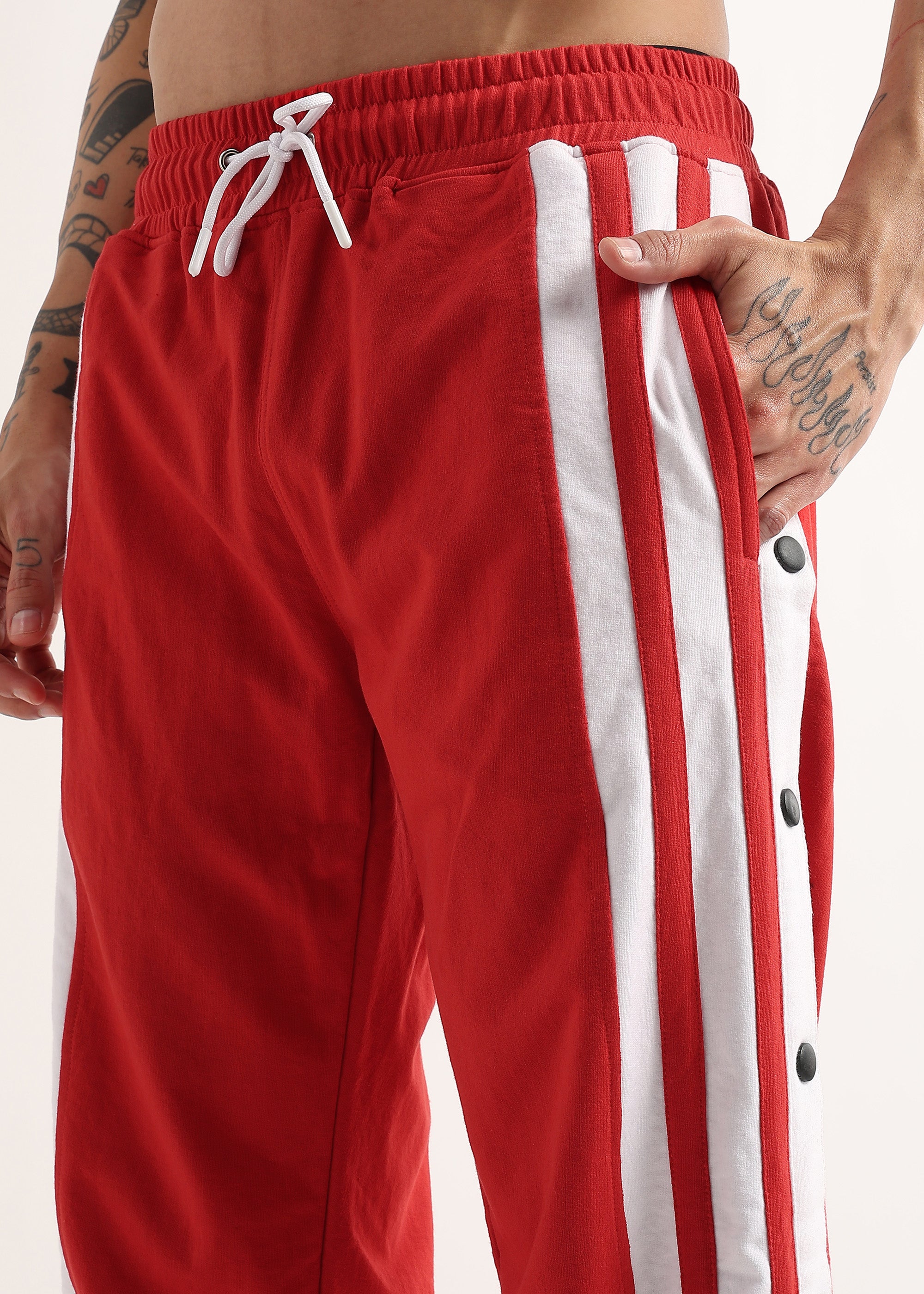 STRIPED HUSTLE JOGGER (RED)