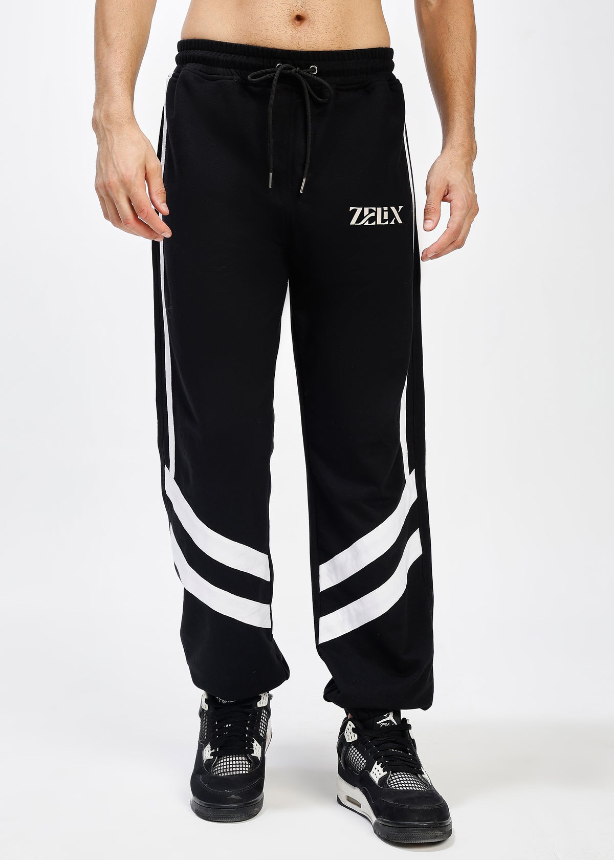 Stealth Vector Jogger Black