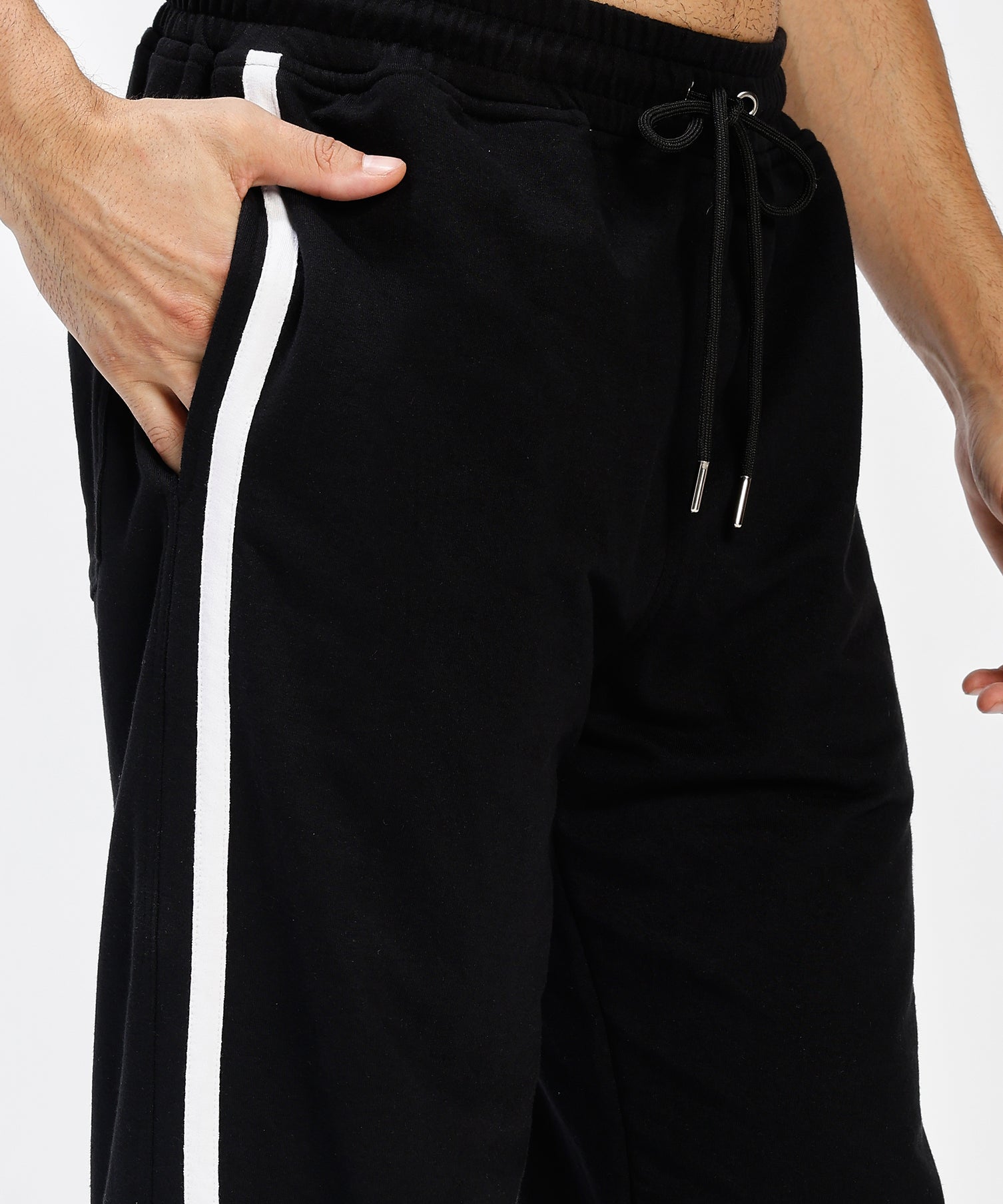 Stealth Vector Jogger Black