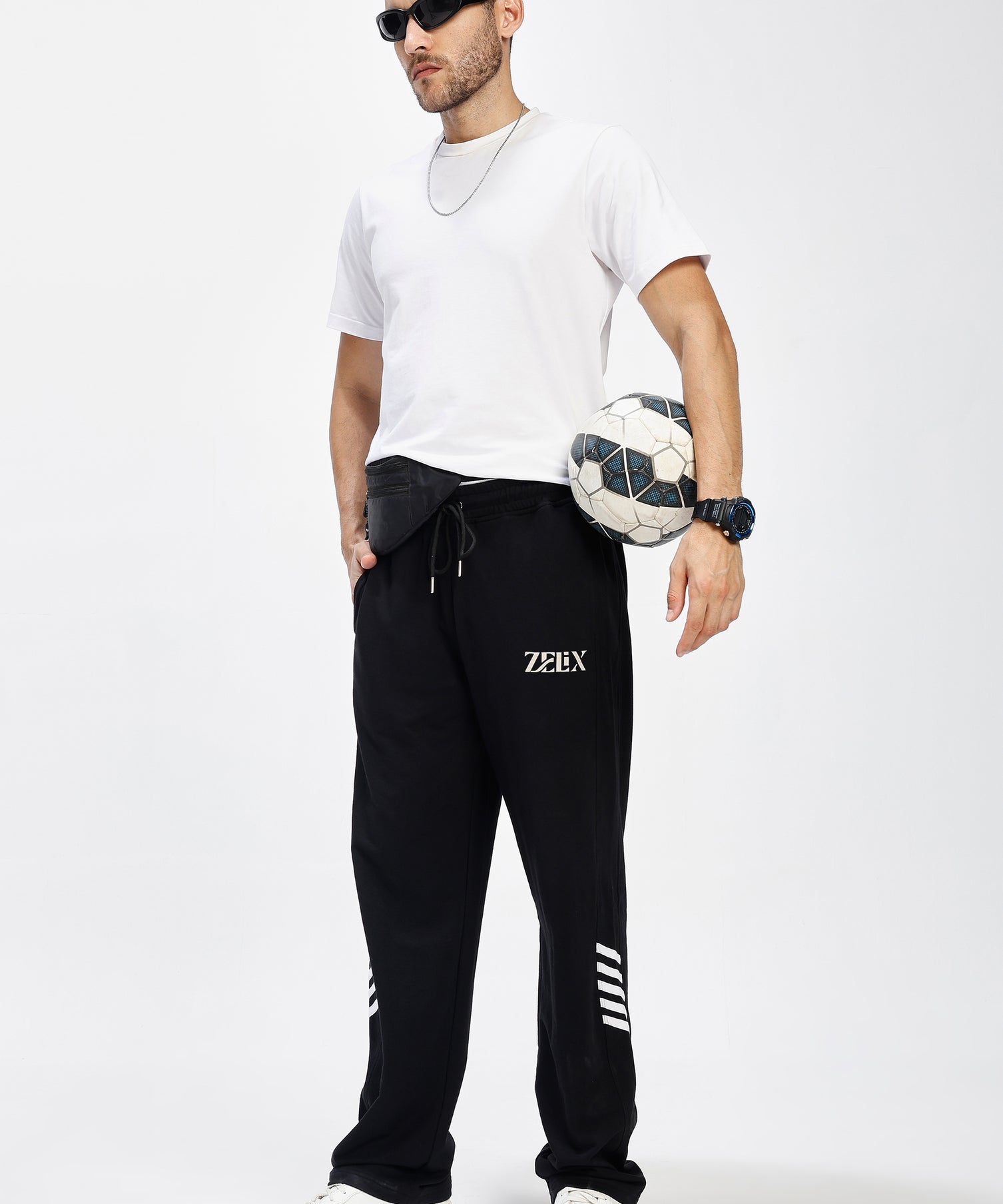 Matrix Notch Jogger Black
