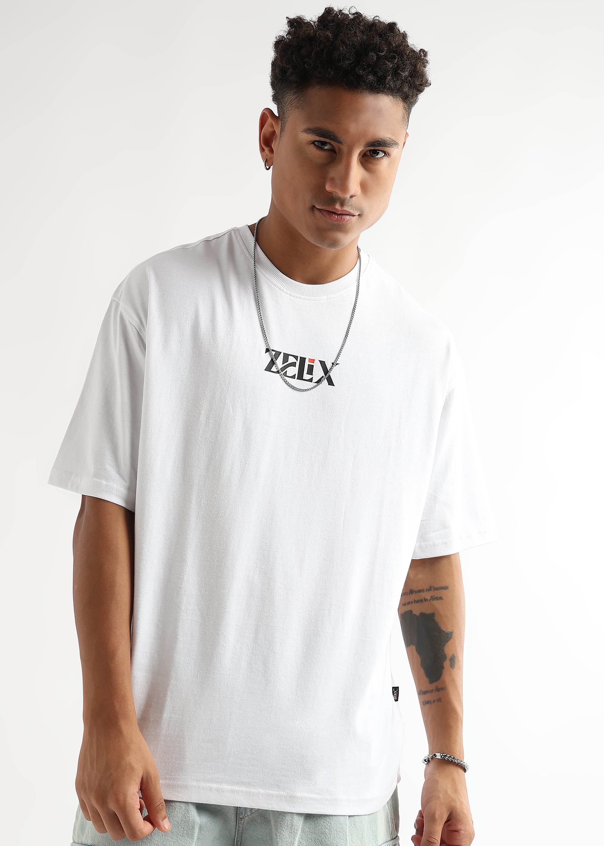 Cotton oversized t-shirt with uplifting print