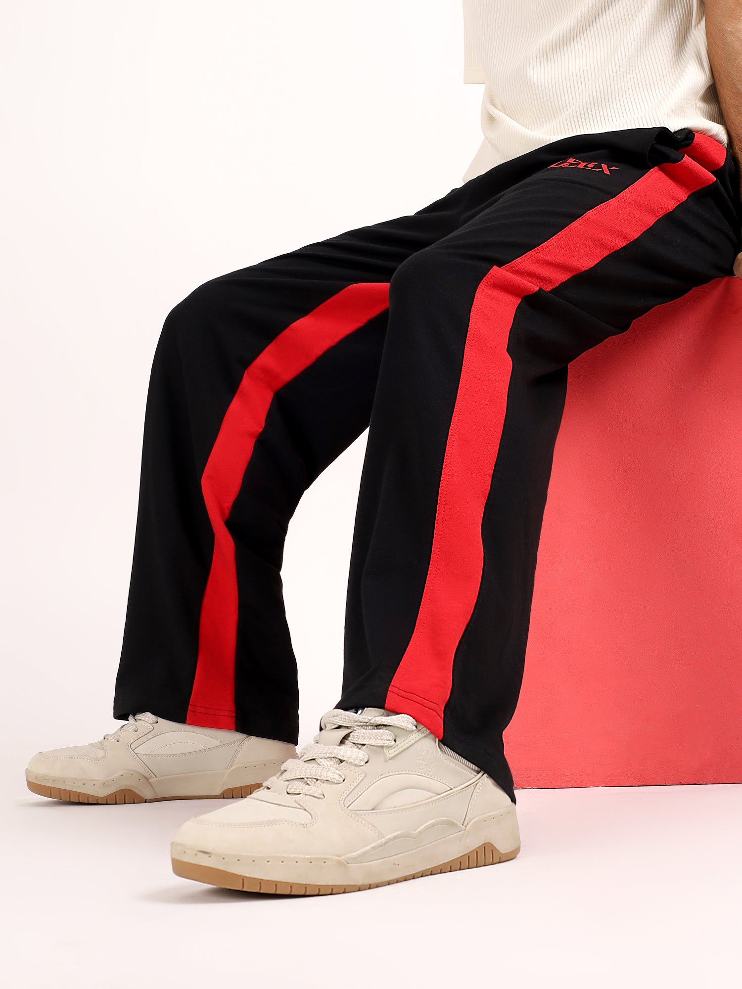 Spitfire Retro Baggy Jogger Black Red