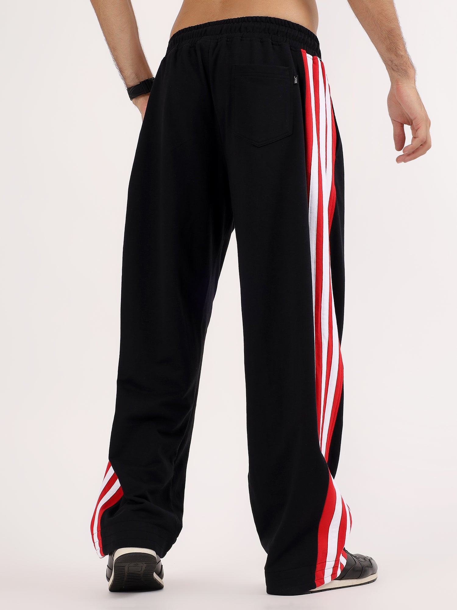 Inferno Relaxed Fit Jogger Black Red