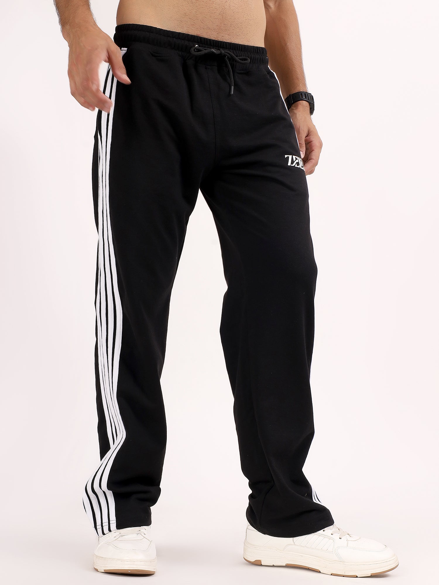 Classic Noir Jogger Black