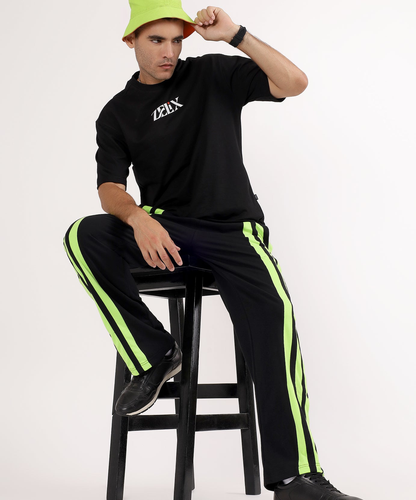 Striped Hustle Jogger Black Neon