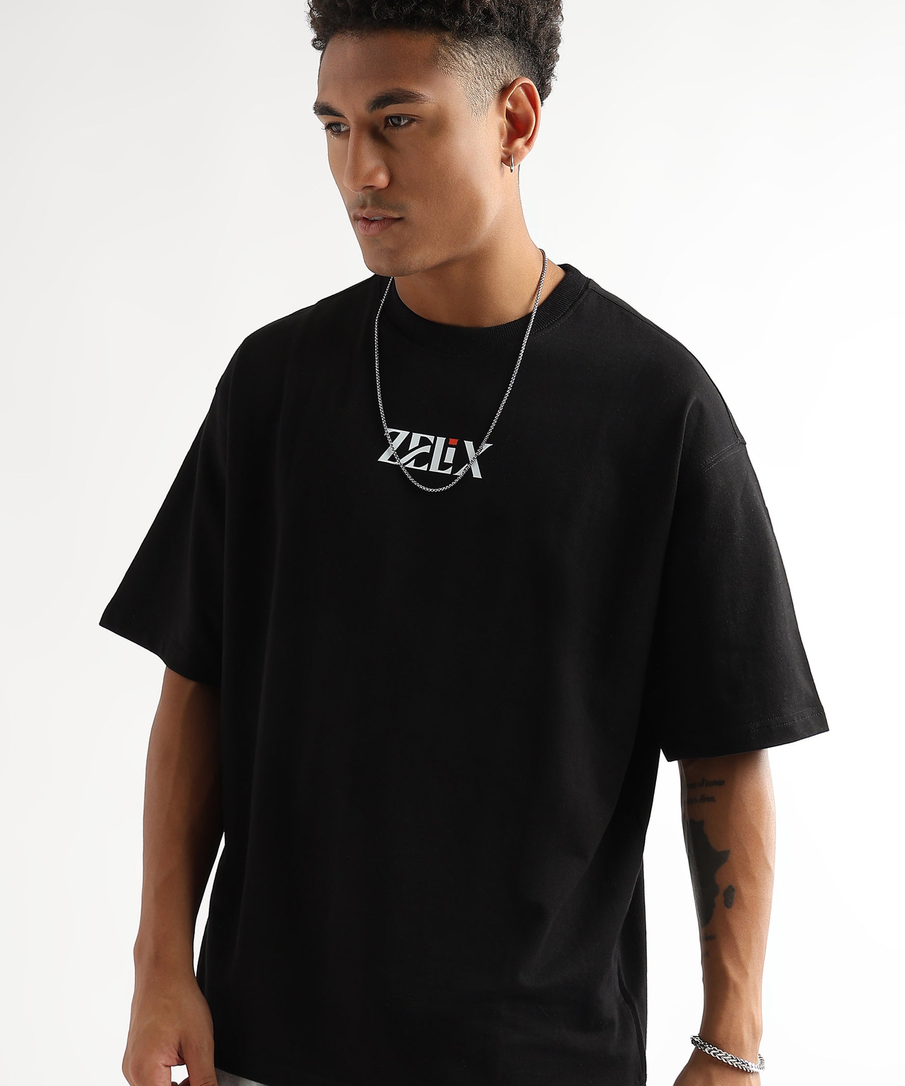 Heavy cotton oversized black chase print shirt