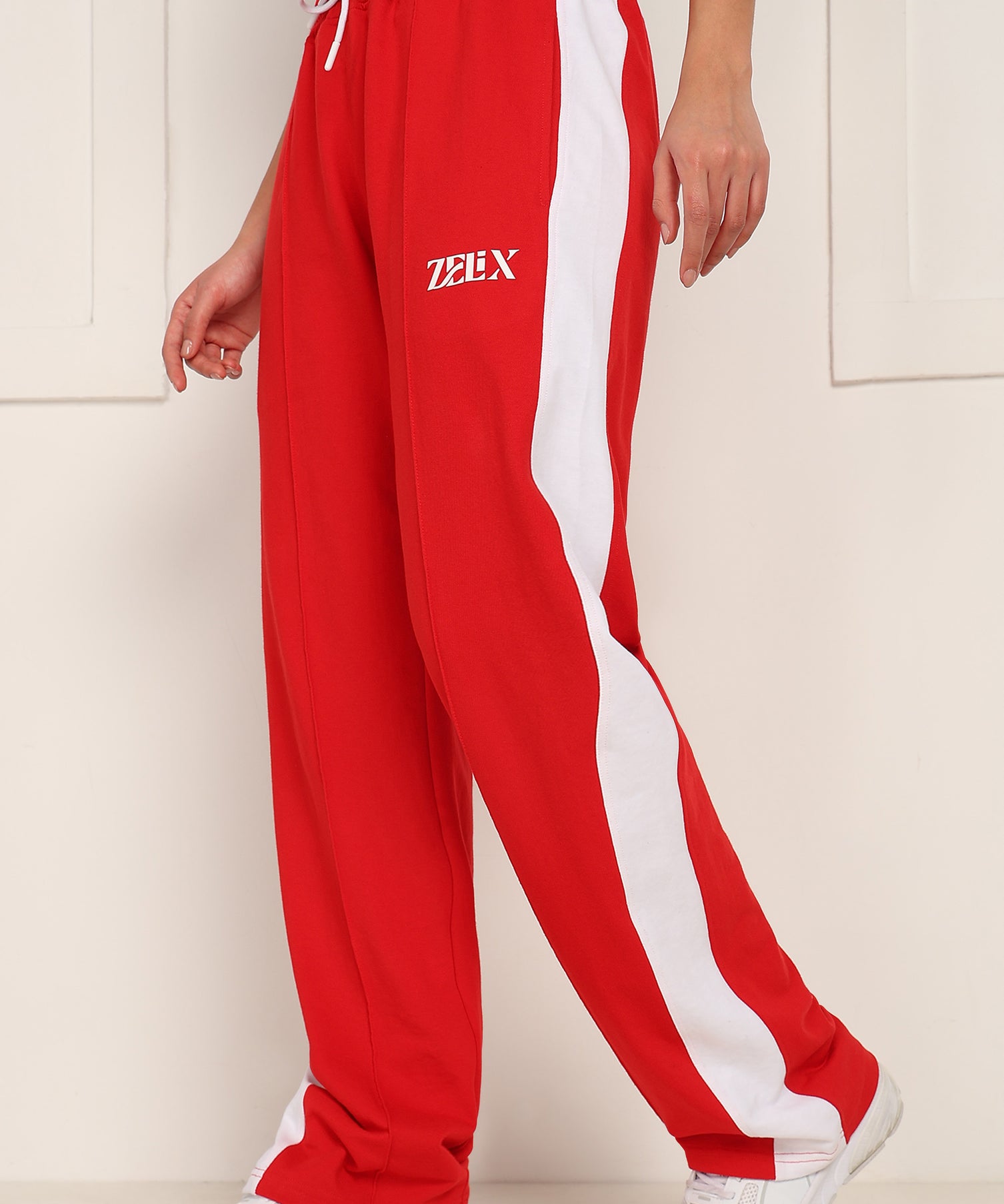 Women Vortex Side Seam Jogger Red White