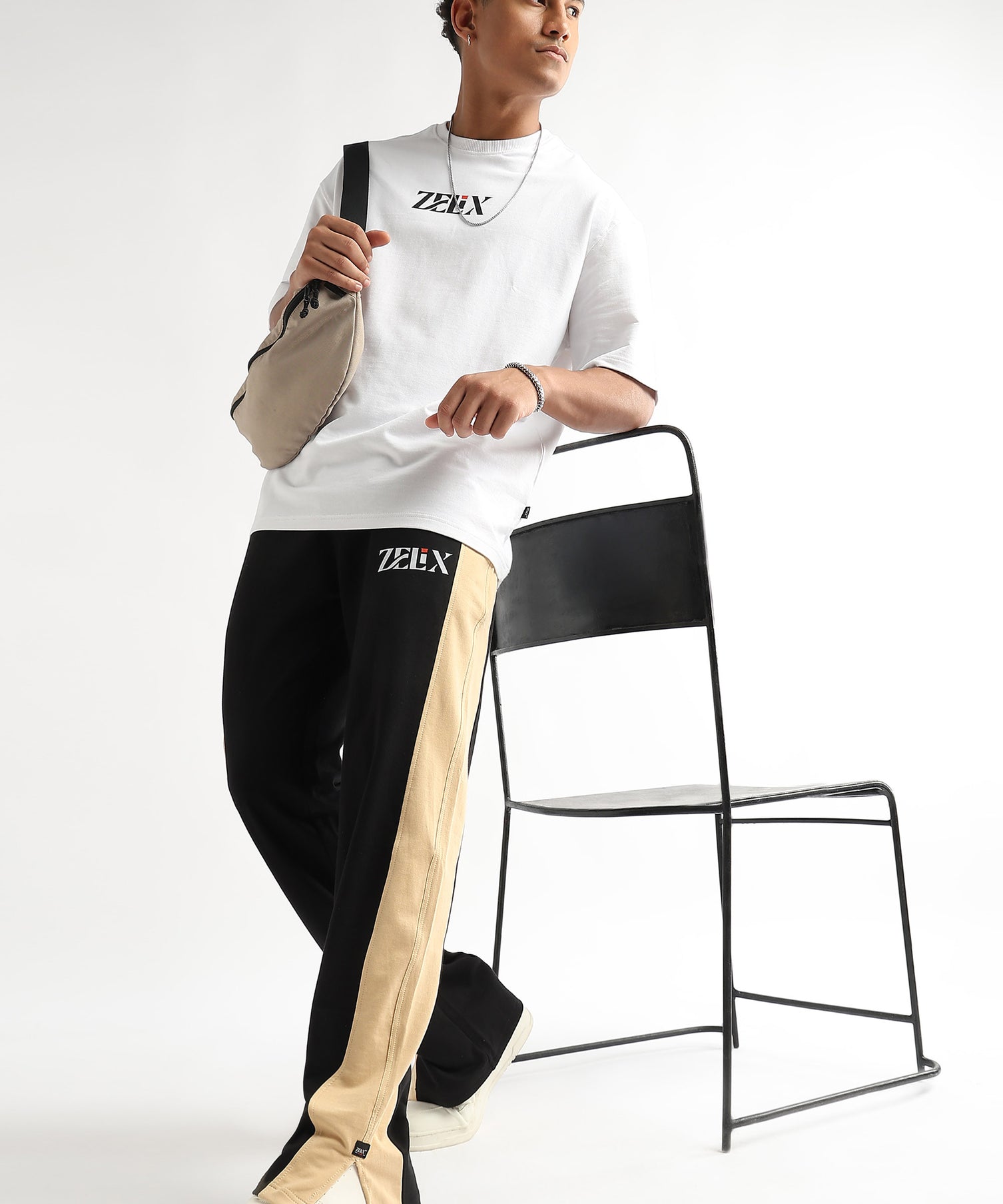 Streetwear joggers with side slit gold edge design