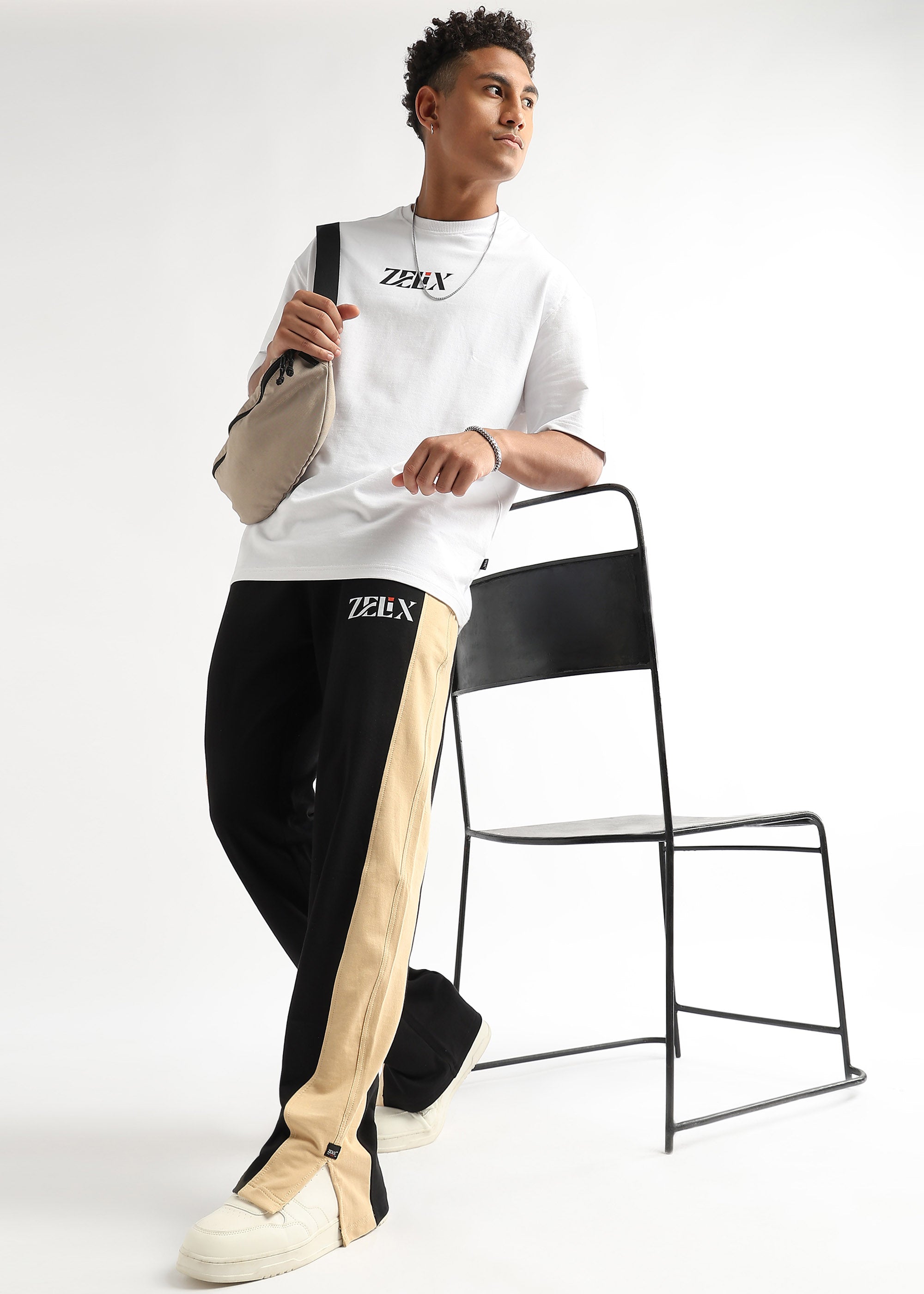 Streetwear joggers with side slit gold edge design