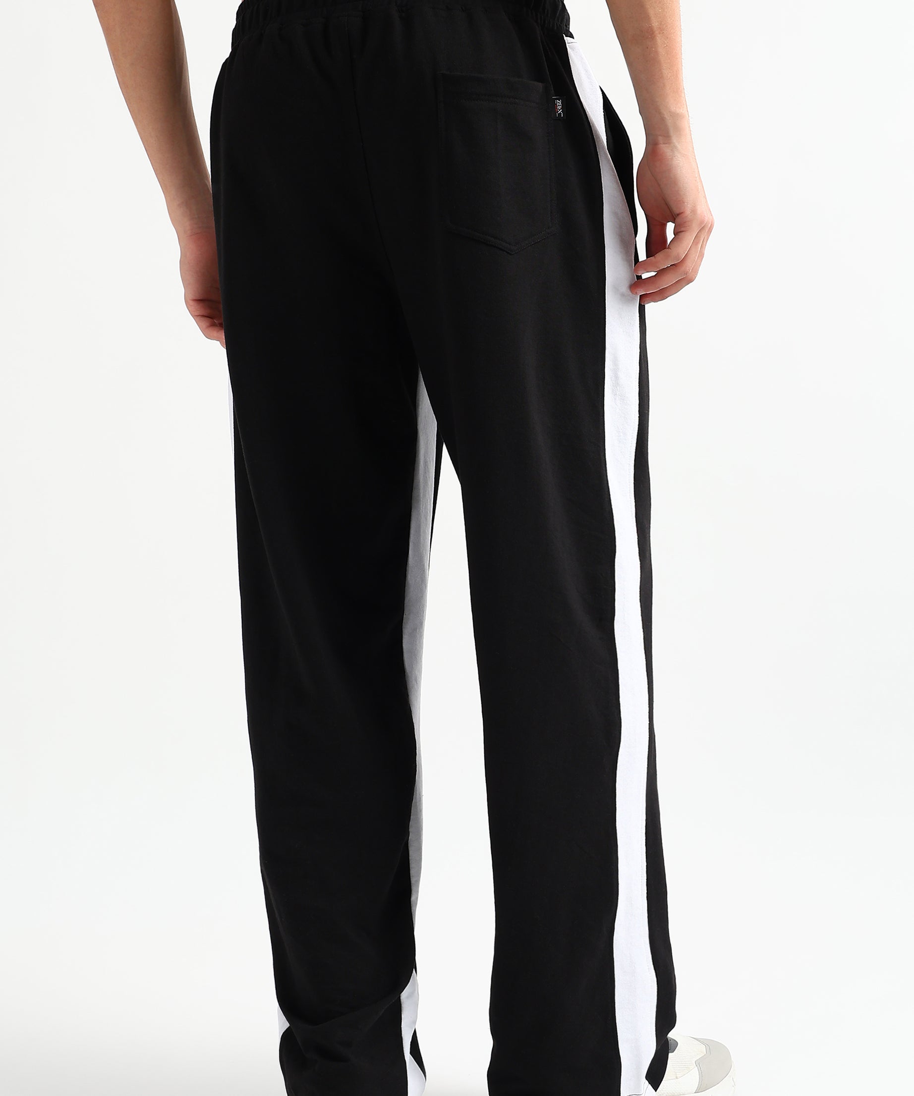 STATIC BAGGY JOGGERS BLACK - WHITE