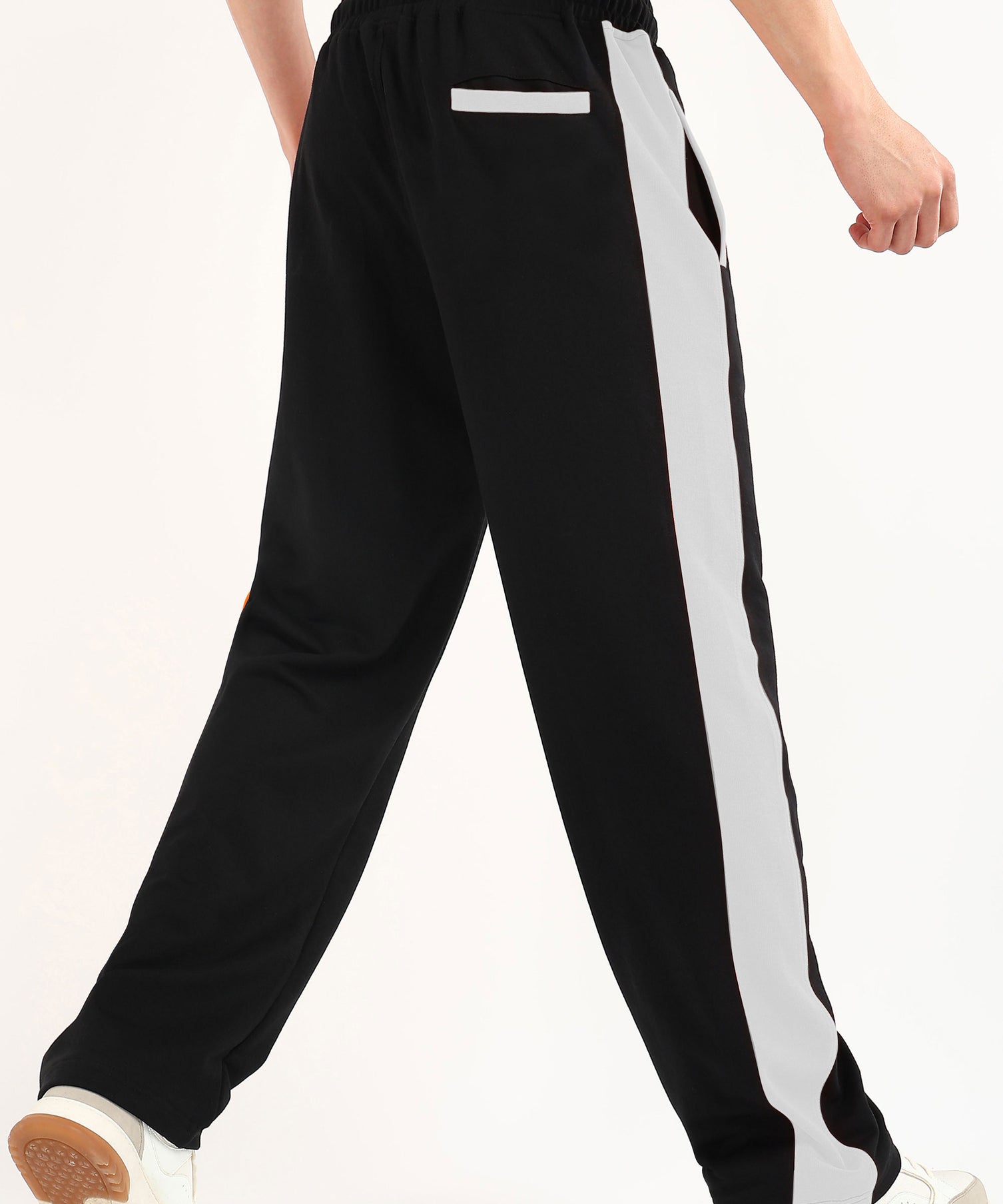 Eclipse Jogger Black White