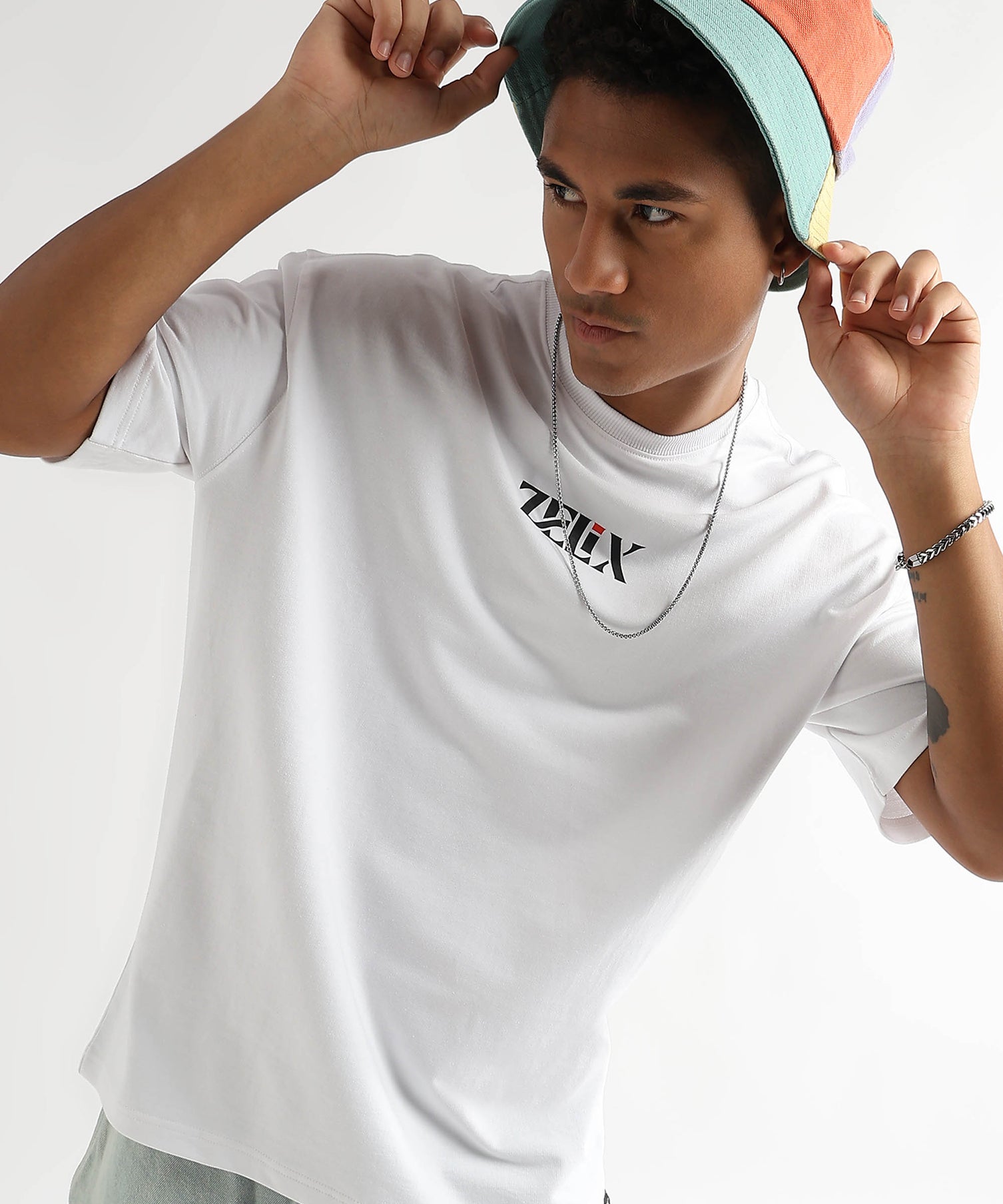 Oversized Bloom & Time fashion t-shirt unisex white