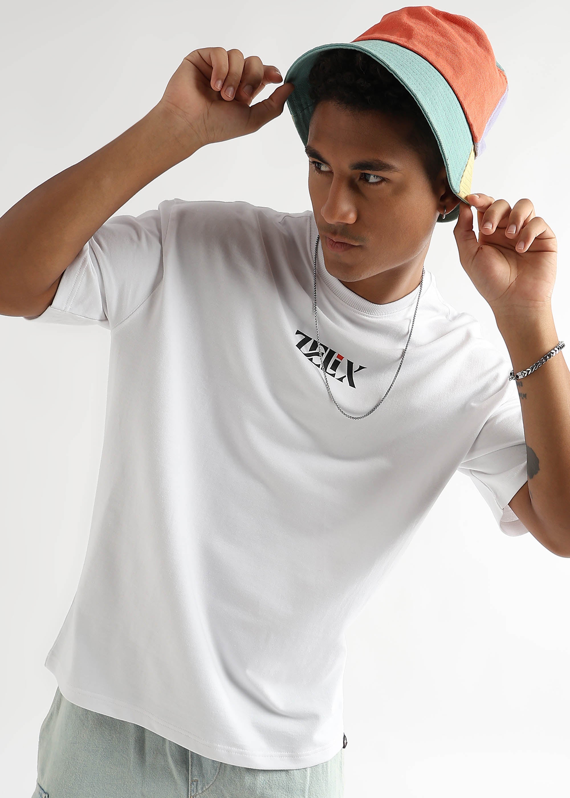 Oversized Bloom & Time fashion t-shirt unisex white