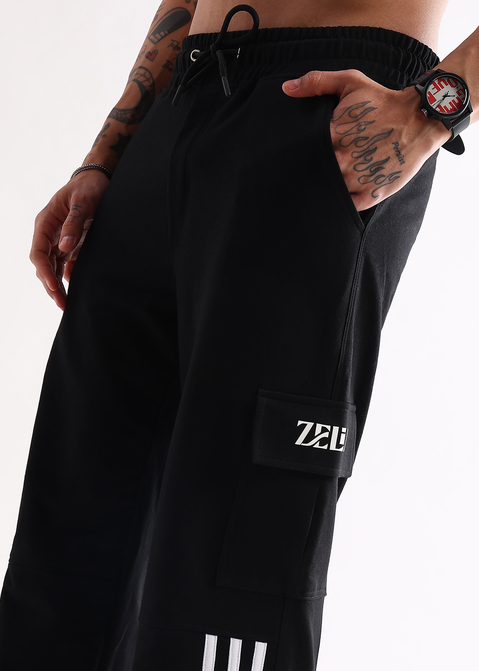 URBAN STRIDER 5 POCKETS JOGGERS (BLACK)