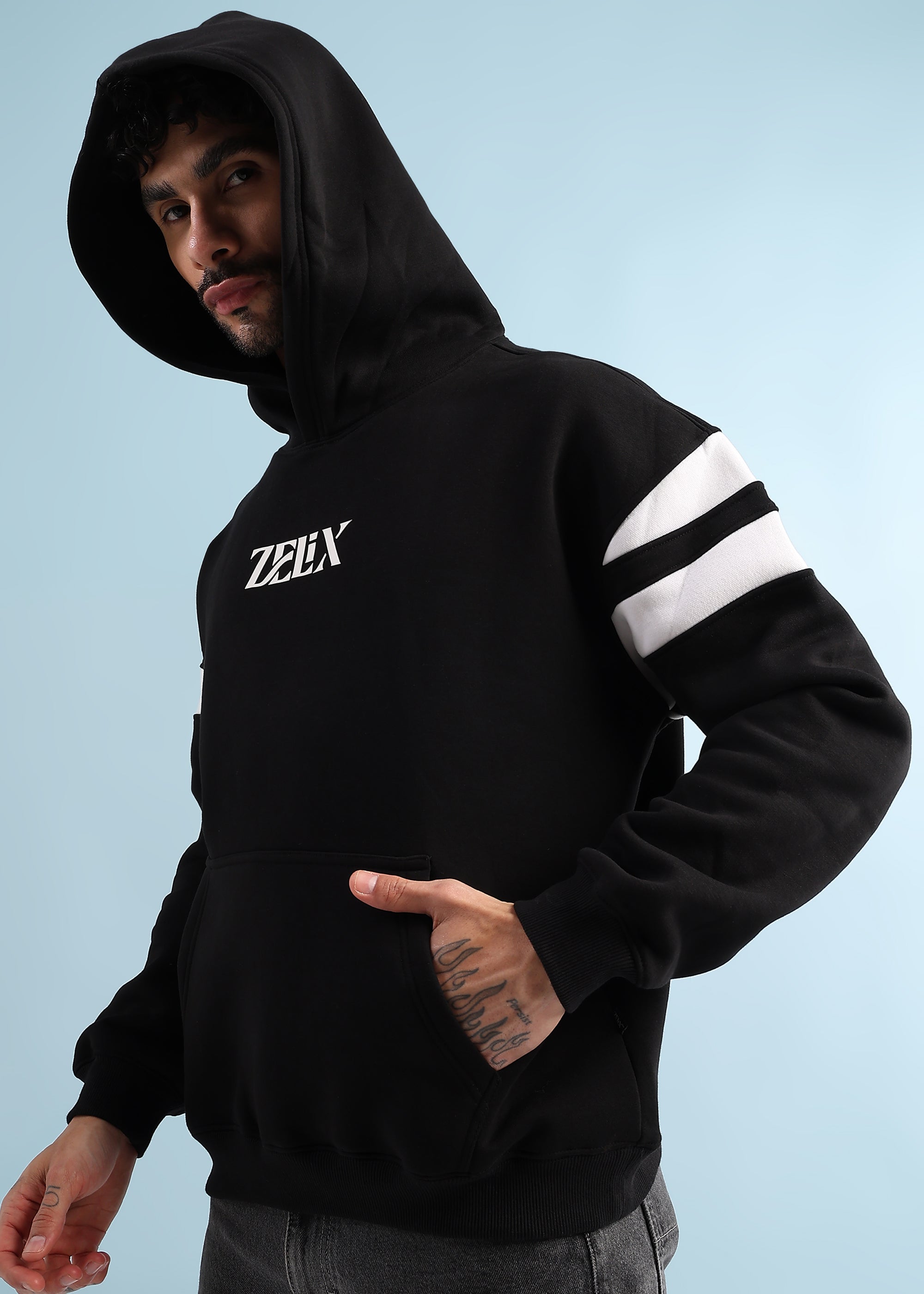 REBEL THREAD FLEECE HOODIE (BLACK WHITE)