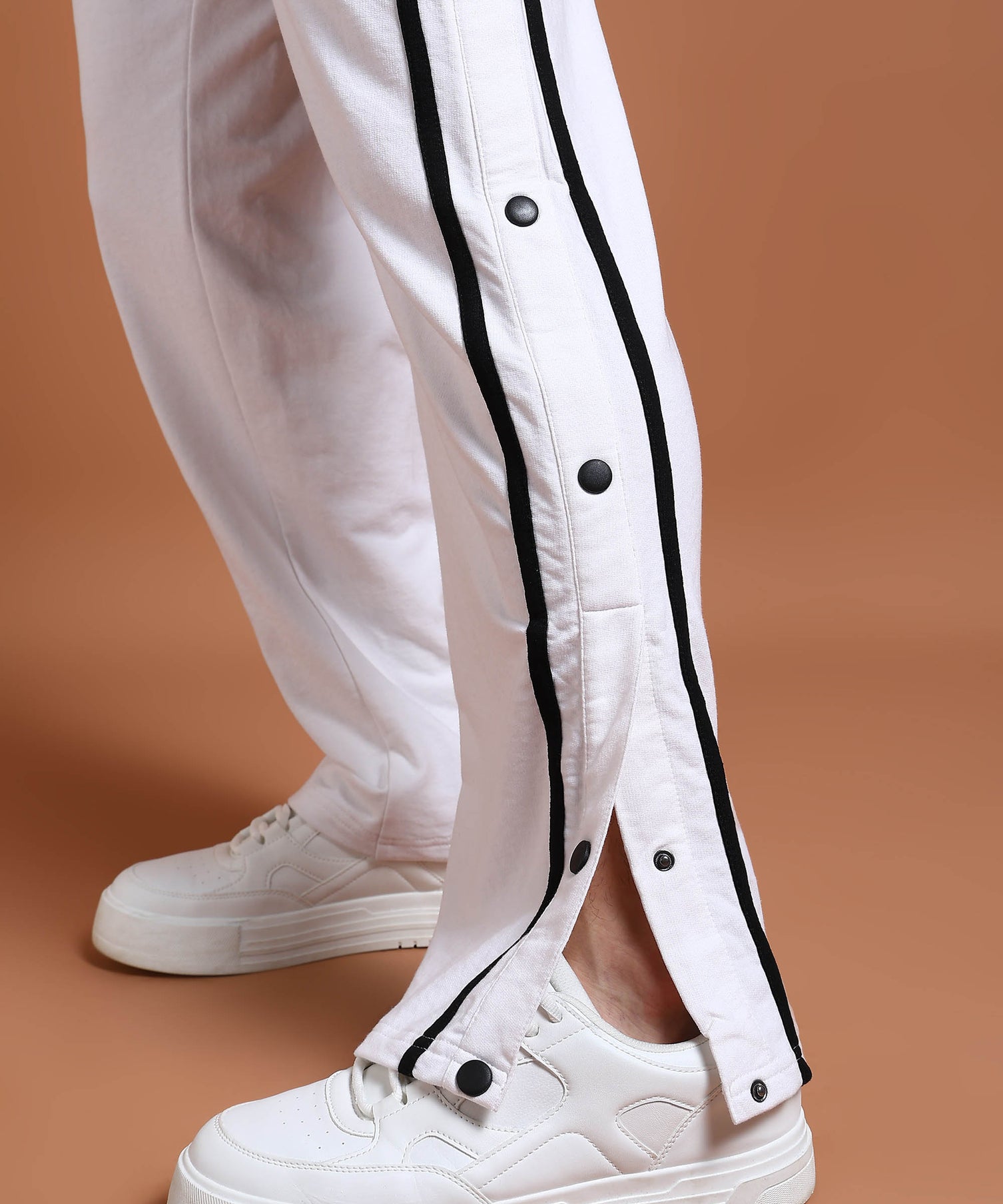 Relaxed fit casual joggers with stripe detail
